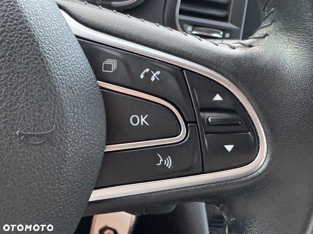 Renault Megane 1.5 dCi Intens EDC - 27