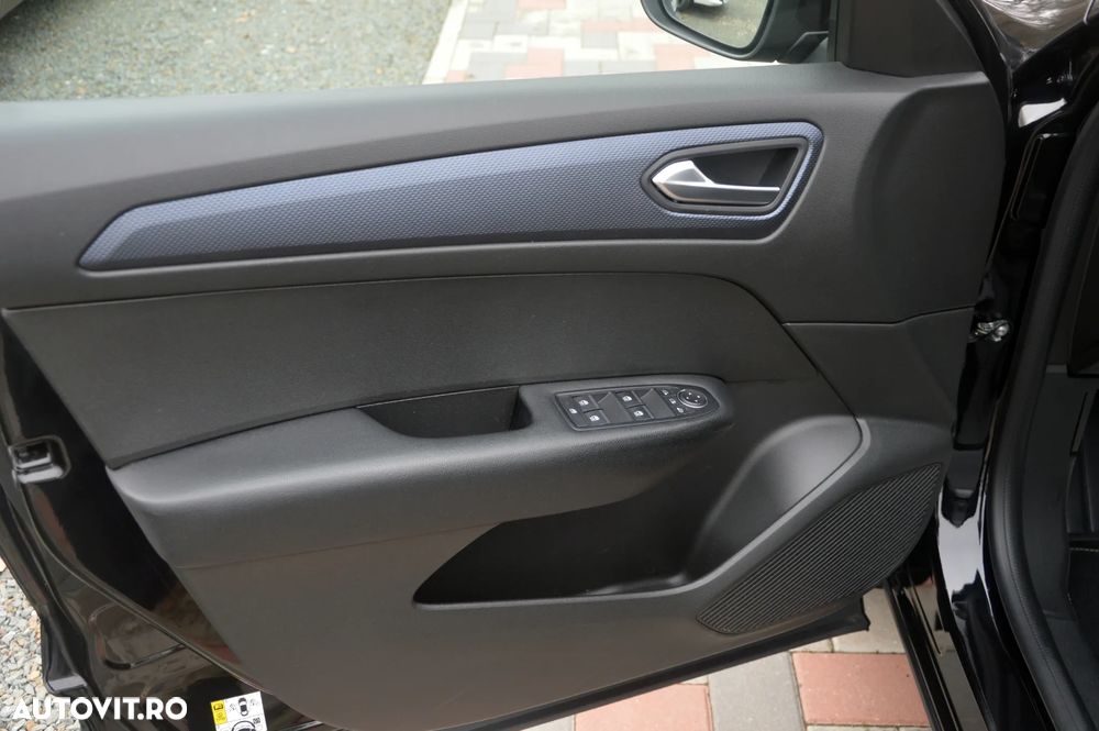 Renault Arkana E-TECH Hybrid 145 E-Tech Engineered - 31