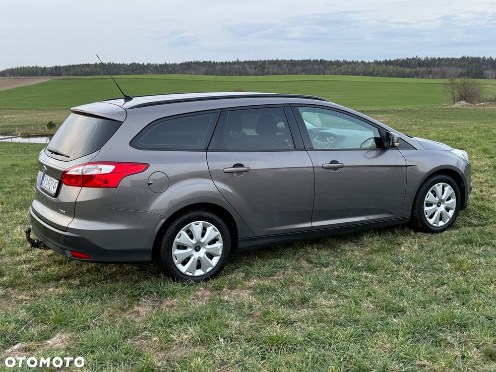 Ford Focus - 12