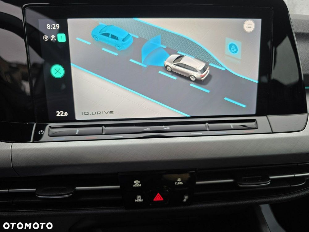 Volkswagen Golf Variant - 18