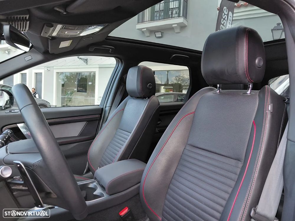 Land Rover Discovery Sport 1.5 I3 P300e AWD R-Dynamic S - 4
