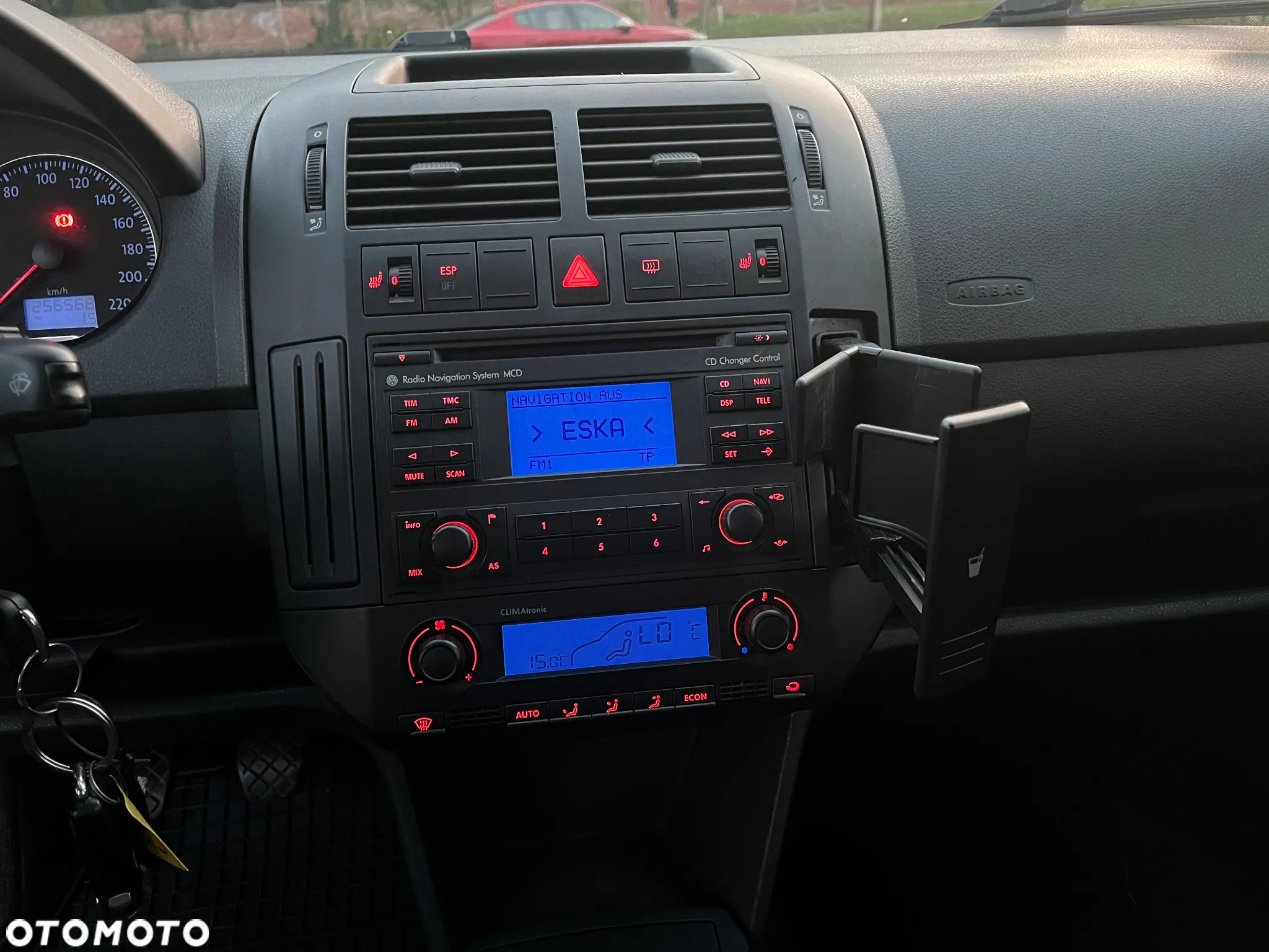 Volkswagen Polo 1.4 TDI Comfortline - 23