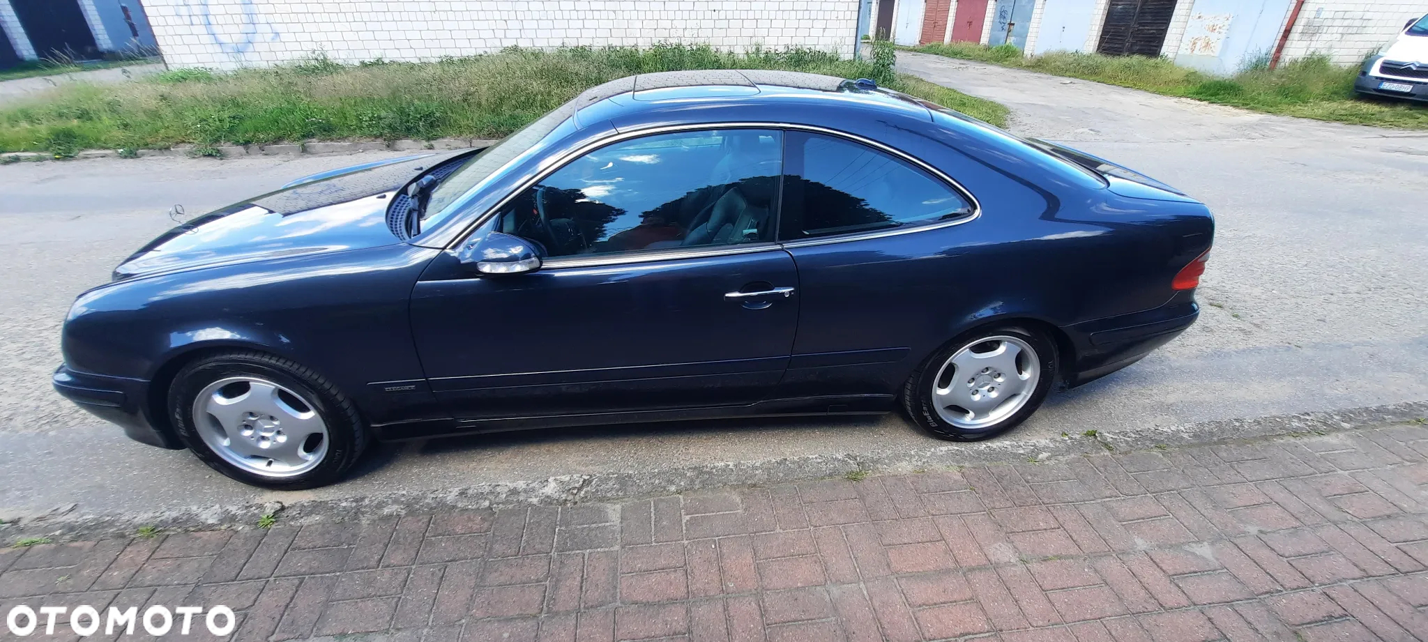 Mercedes-Benz CLK 320 - 8