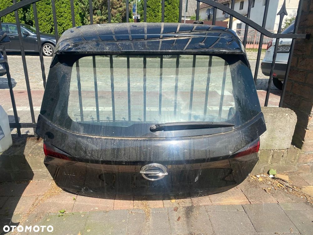 klapa bagażnika opel corsa f - 1