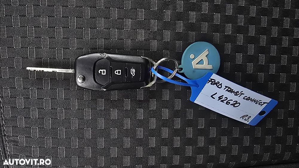 Ford Transit Connect - 21