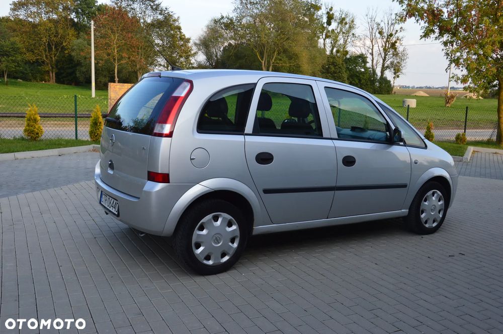 Opel Meriva - 13