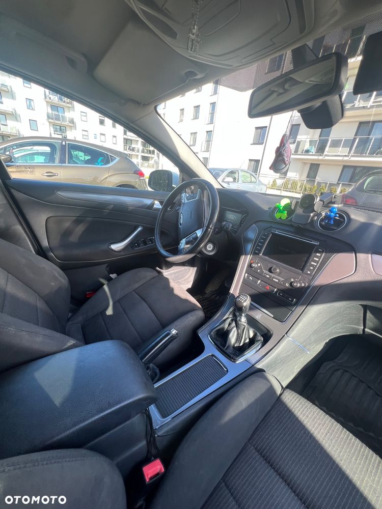 Ford Mondeo 2.0 TDCi Black Magic - 7