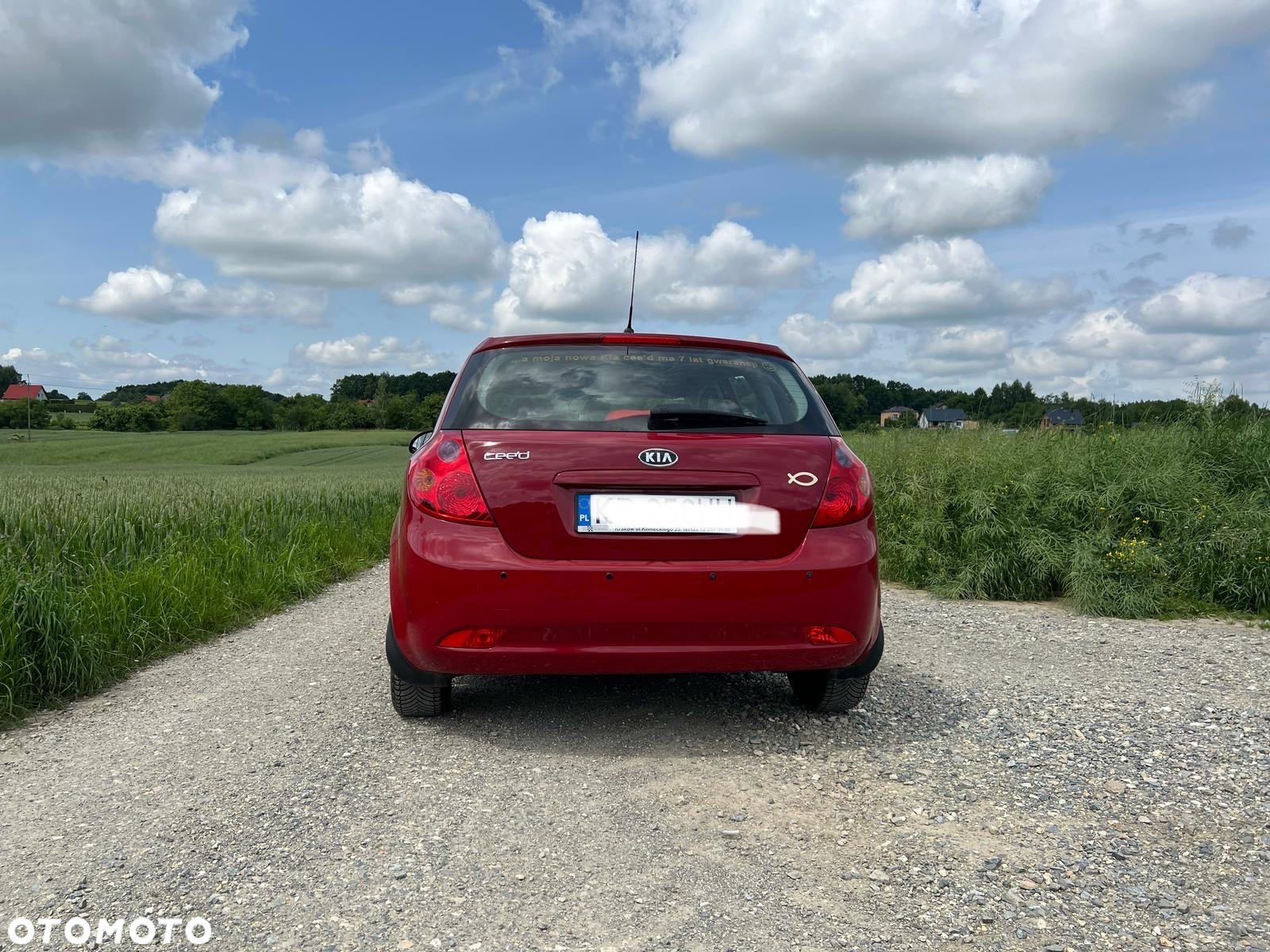 Kia Ceed - 9