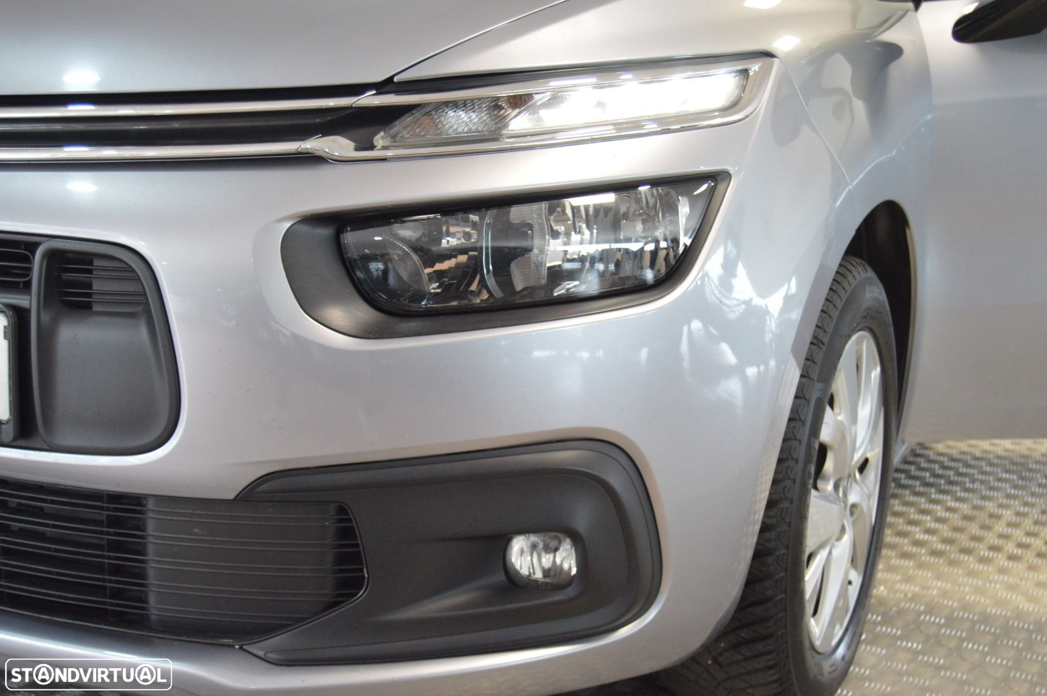 Citroën Grand C4 Spacetourer 1.5 BlueHDi Feel EAT8 - 18