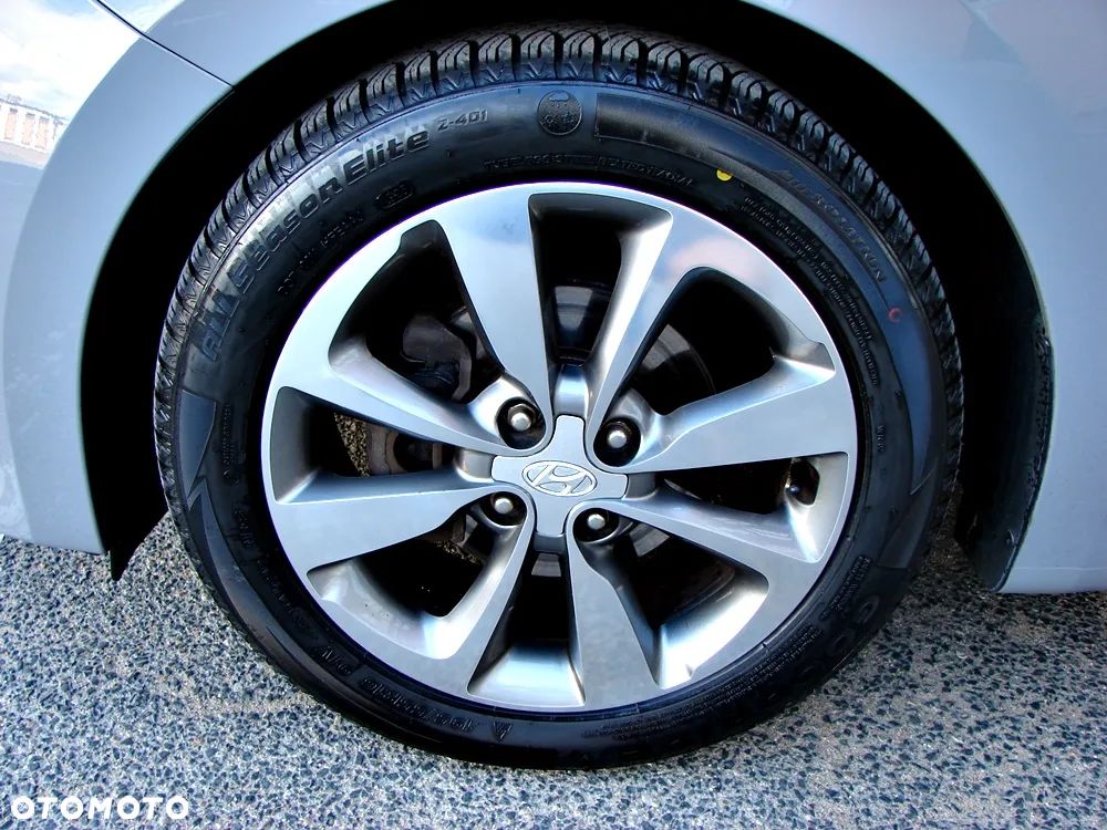 Hyundai i20 blue 1.2 YES!+ - 19