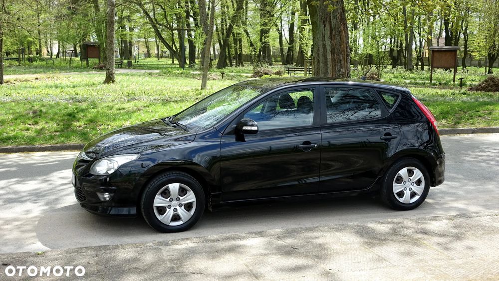 Hyundai i30 i30cw 1.4 UEFA EURO 2012 Edition - 26