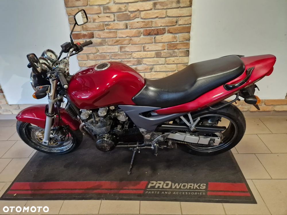 Kawasaki ZR - 8