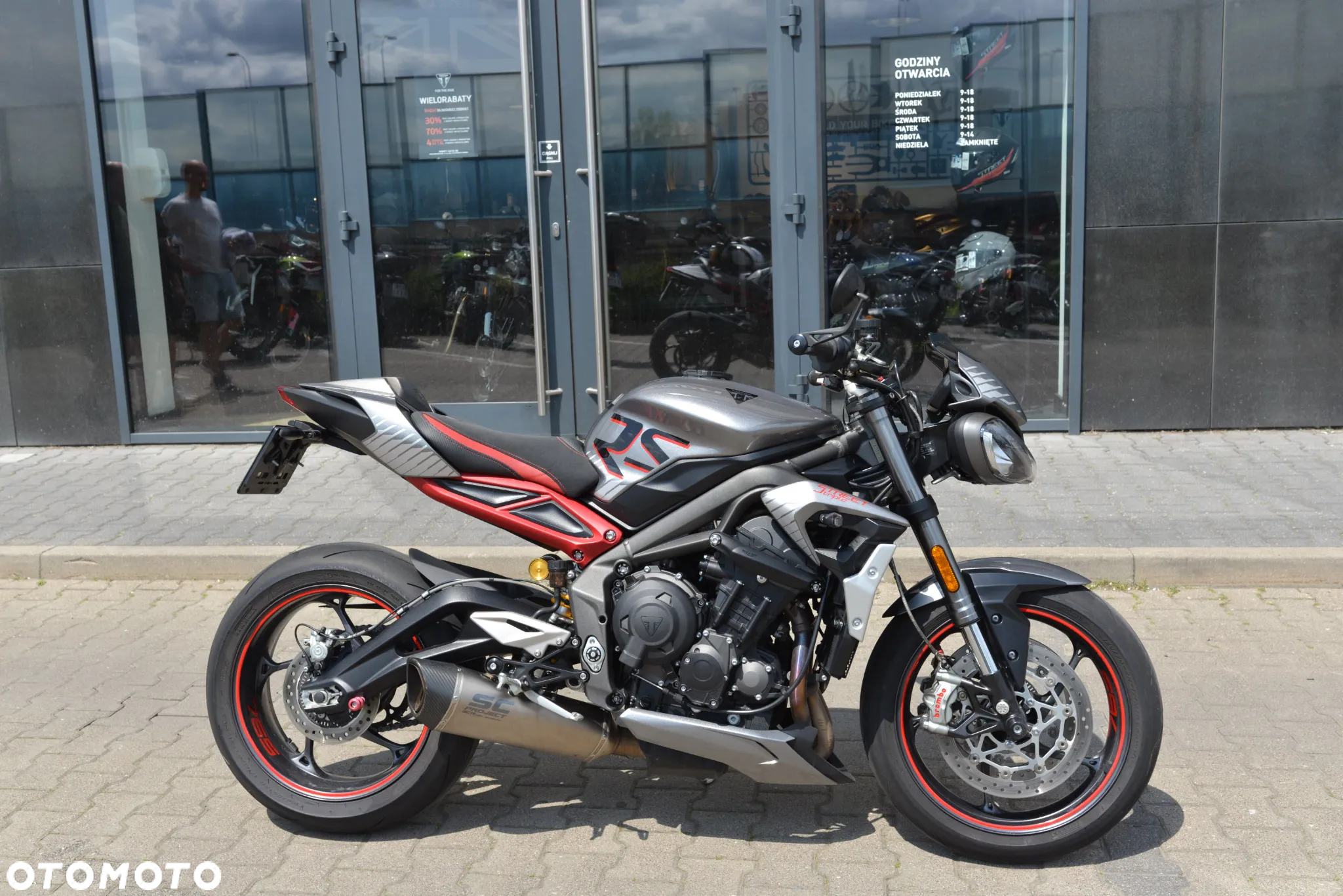 Triumph Street Triple - 5
