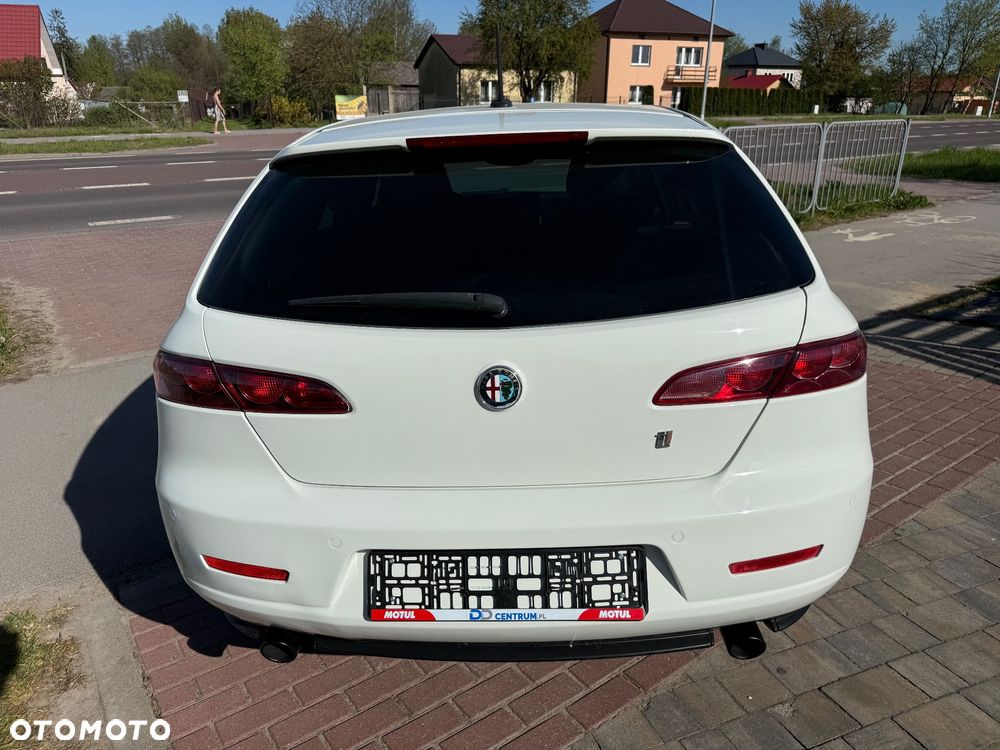Alfa Romeo 159 2.4 JTDM 20V DPF Q4 ti - 5