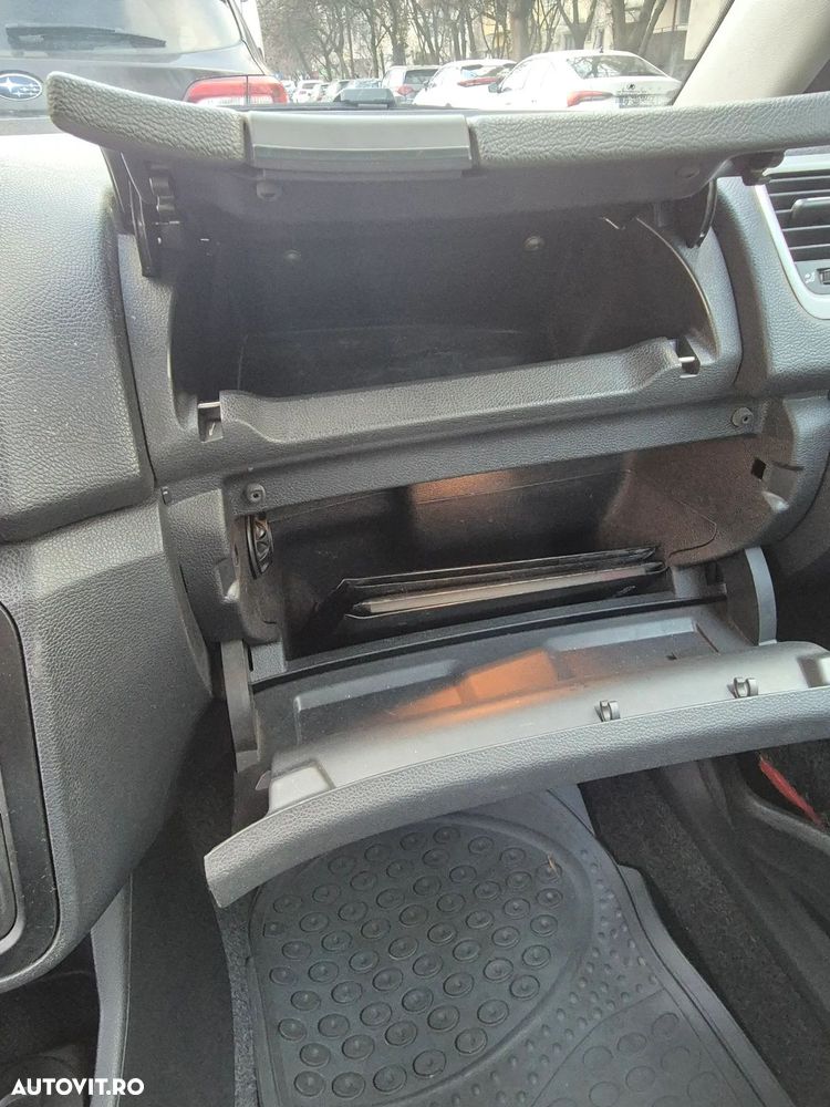 Skoda Fabia 1.2 HTP Ambiente - 15