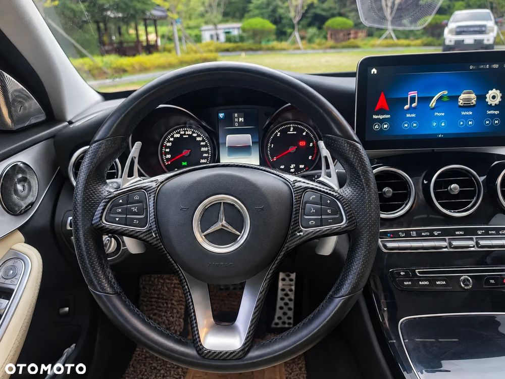 Mercedes-Benz Klasa C 220 d 4-Matic 9G-TRONIC - 6