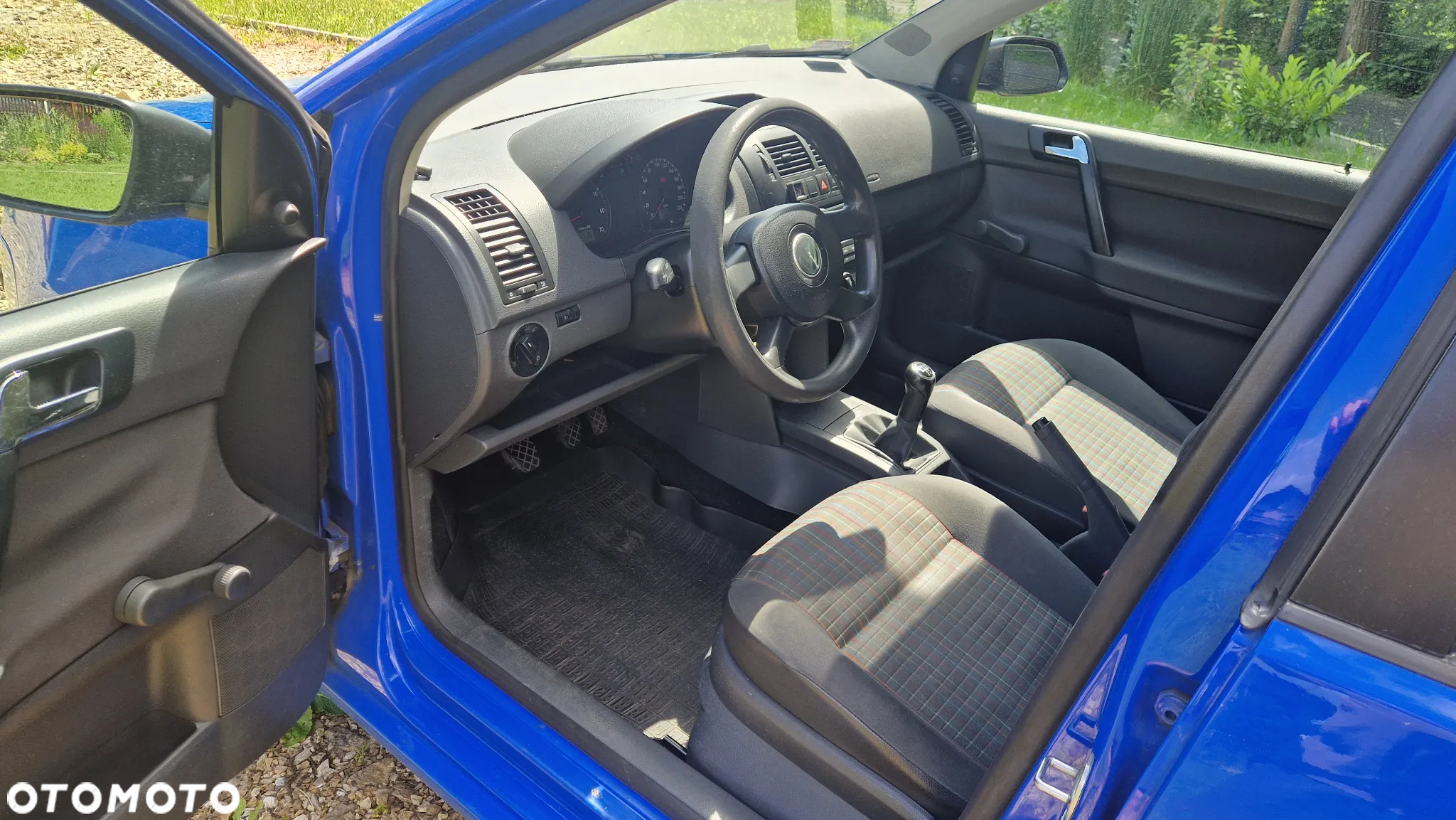 Volkswagen Polo - 9