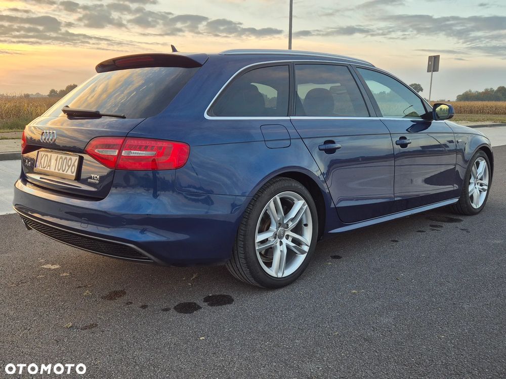 Audi A4 Avant 2.0 TDI DPF clean diesel quattro S line Sportpaket - 14