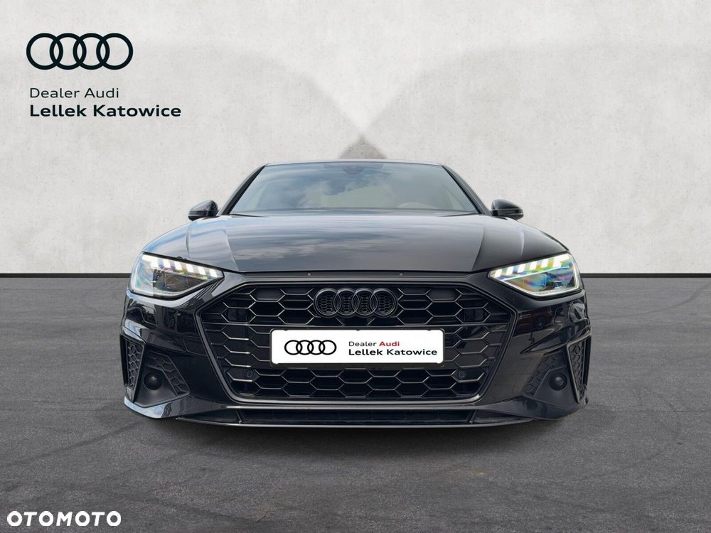 Audi A4 Limousine - 3