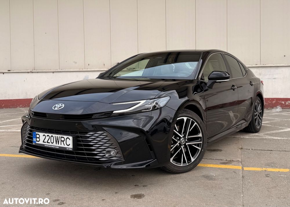 Toyota Camry 2.5 Exclusive - 1