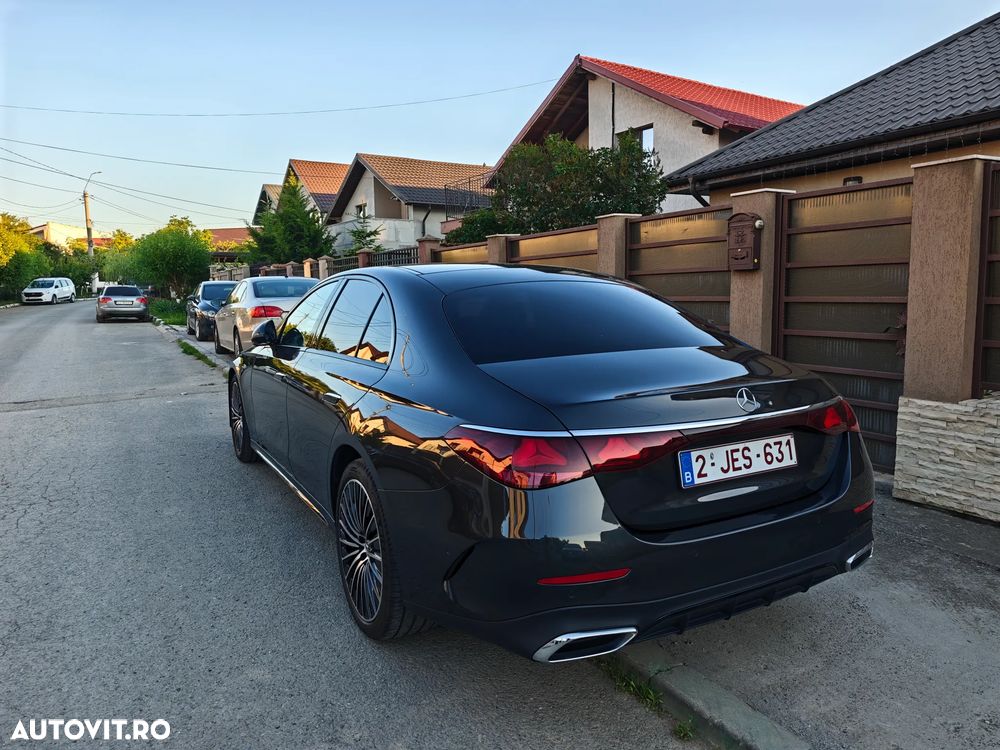 Mercedes-Benz E - 4