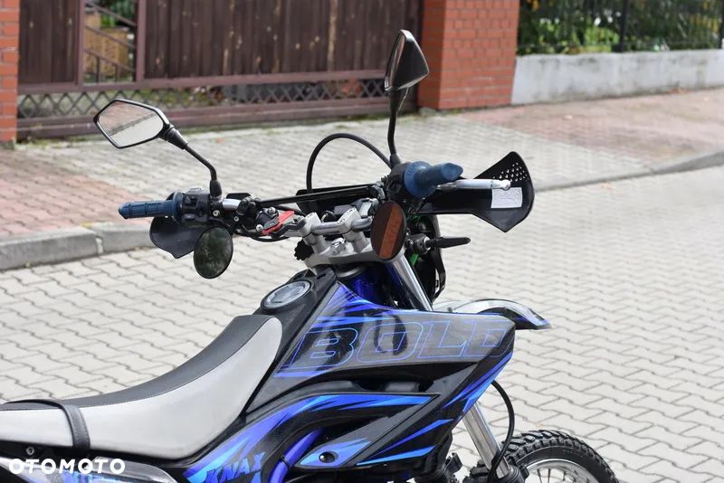 Yamaha WR - 16