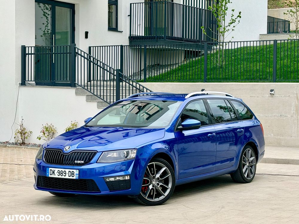 Skoda Octavia 2.0 TDI DSG RS - 2