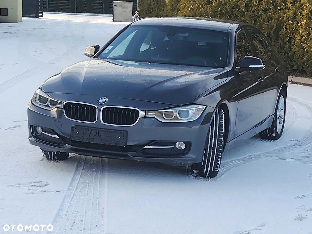 BMW Seria 3 316d Sport Line - 1