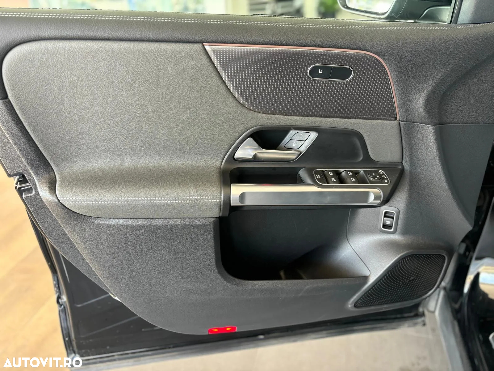Mercedes-Benz EQB 300 4Matic Electric Art - 19