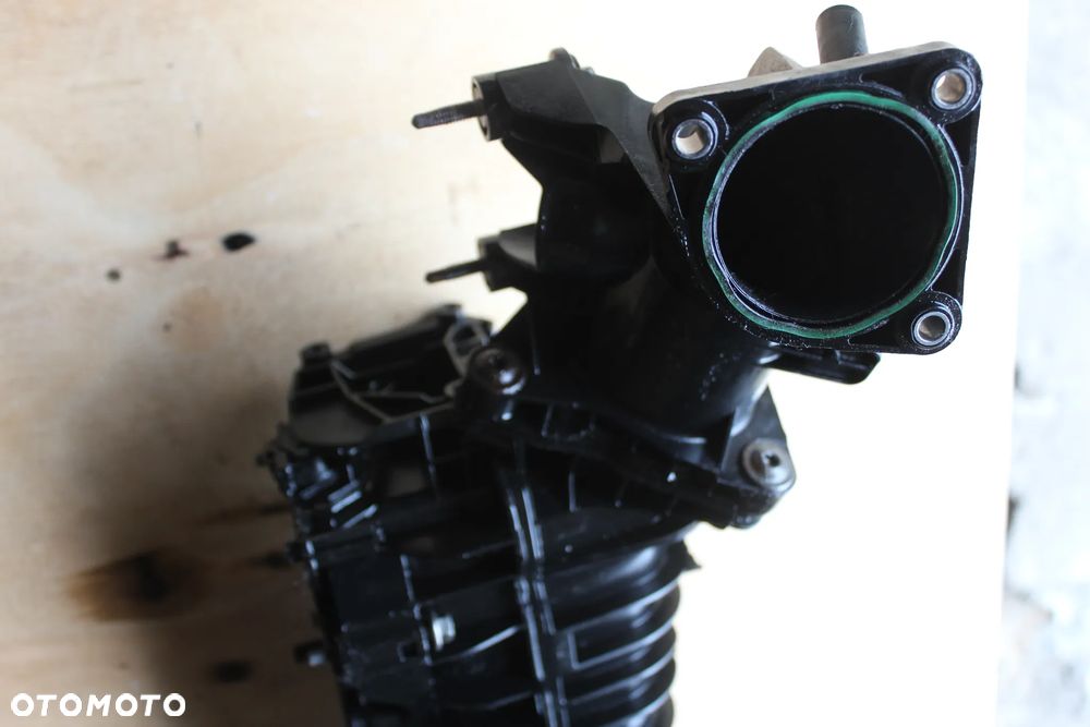 KOLEKTOR SSĄCY BMW E87 E90 E92 N47 7807991 2011 - 7