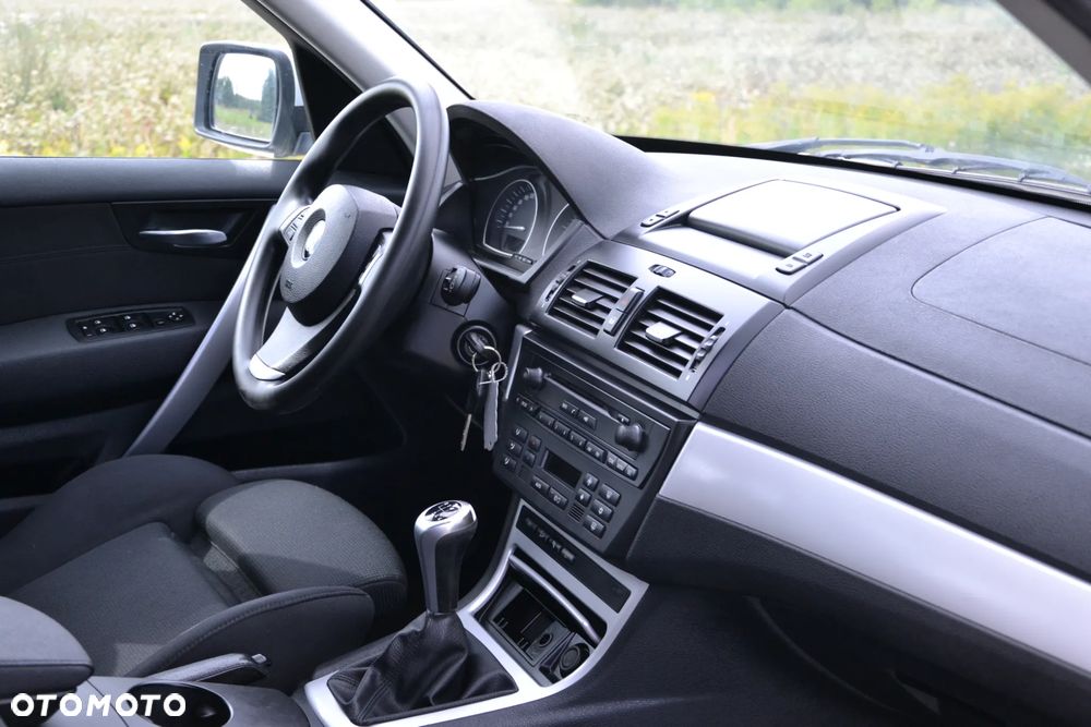 BMW X3 xDrive20i Edition Exclusive - 4