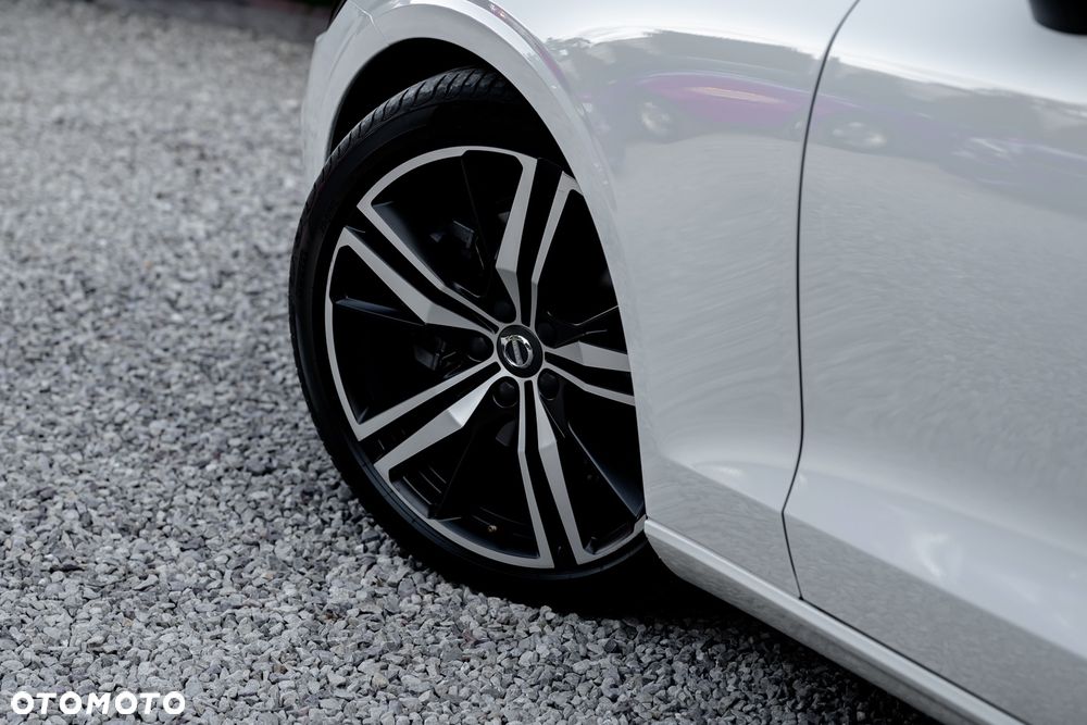 Volvo V60 B4 D Geartronic RDesign - 11