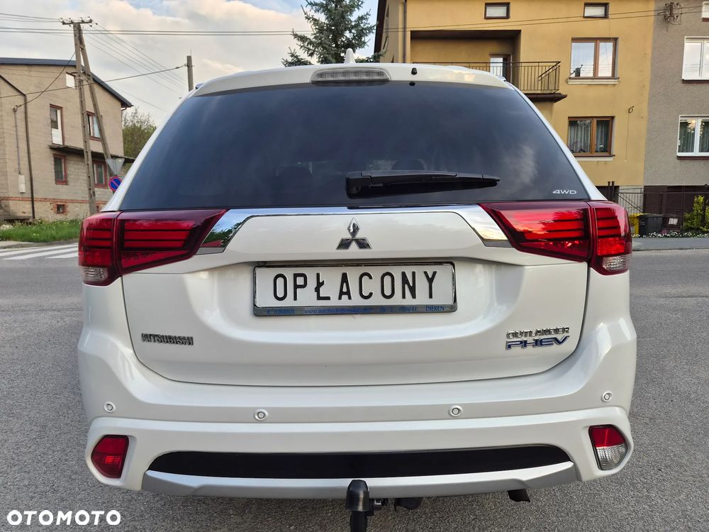 Mitsubishi Outlander - 19