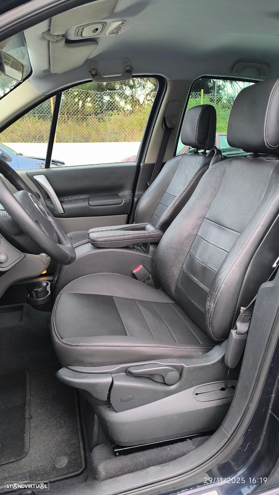 Renault Scénic 1.5 dCi Dynamique S - 27