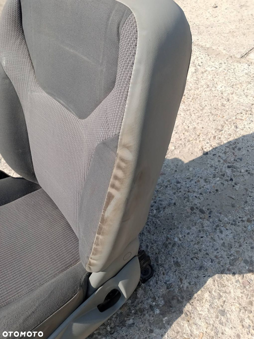 FOTEL KIEROWCY OPEL VIVARO TRAFIC II - 3