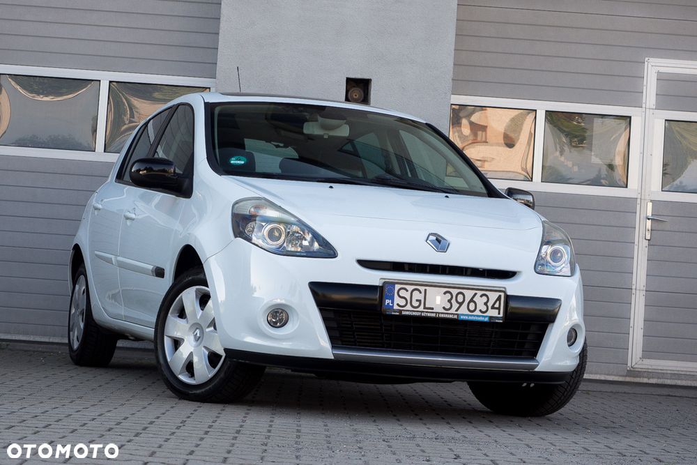 Renault Clio 1.2 16V TCE Dwudziestka - 1