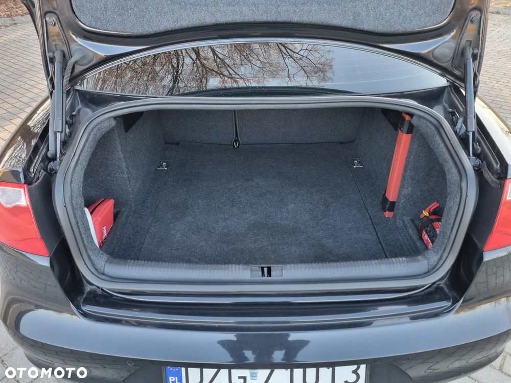 Seat Exeo 2.0 TDI DPF Style - 22