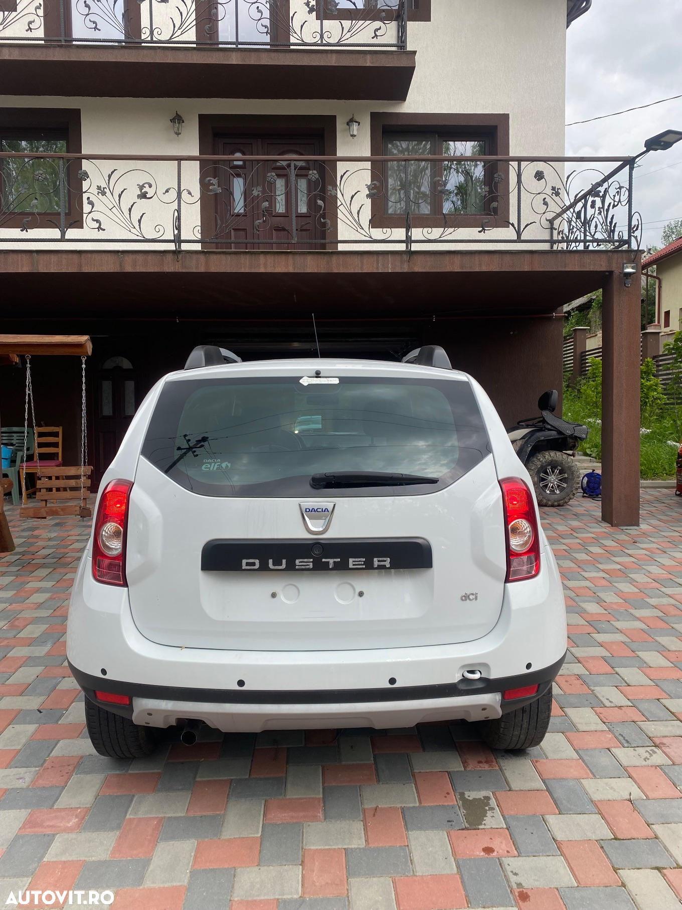 Dacia Duster 1.5 dCi 4x2 Laureate - 3