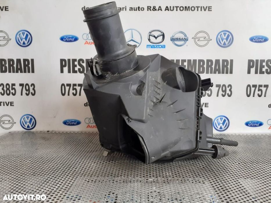 Carcasa Filtru Debimetru Aer Audi A6 4F C6 3.0 Tdi Dezmembrez Audi A6 4F C6 Carcasa Filtru Debimetr - 1
