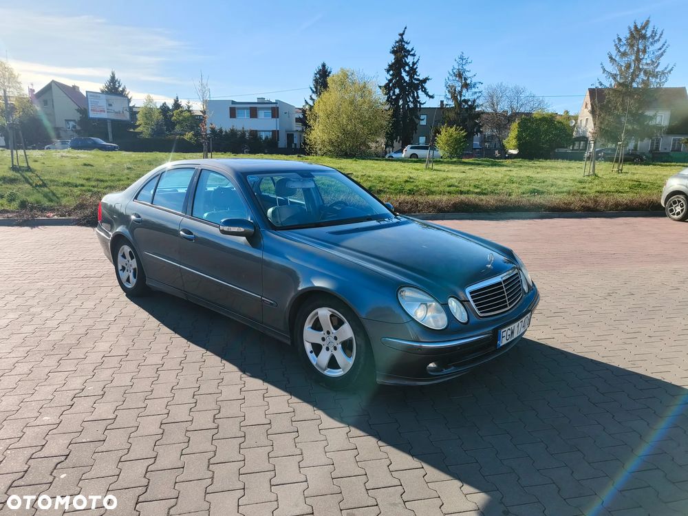 Mercedes-Benz Klasa E - 1