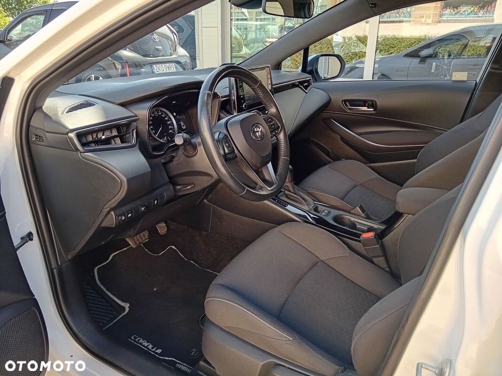 Toyota Corolla 1.8 Hybrid Comfort - 11