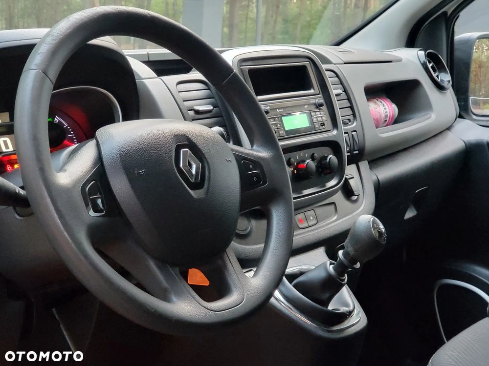 Renault Trafic - 10
