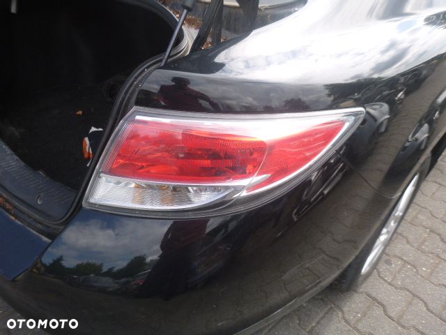 LAMPA PRAWY TYŁ PRAWA TYLNA MAZDA 6 SEDAN WERSJA USA 2010 - 19