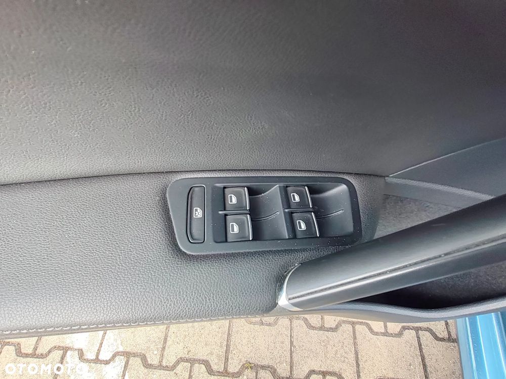 Volkswagen Golf 1.4 TSI BlueMotion Technology Highline - 22