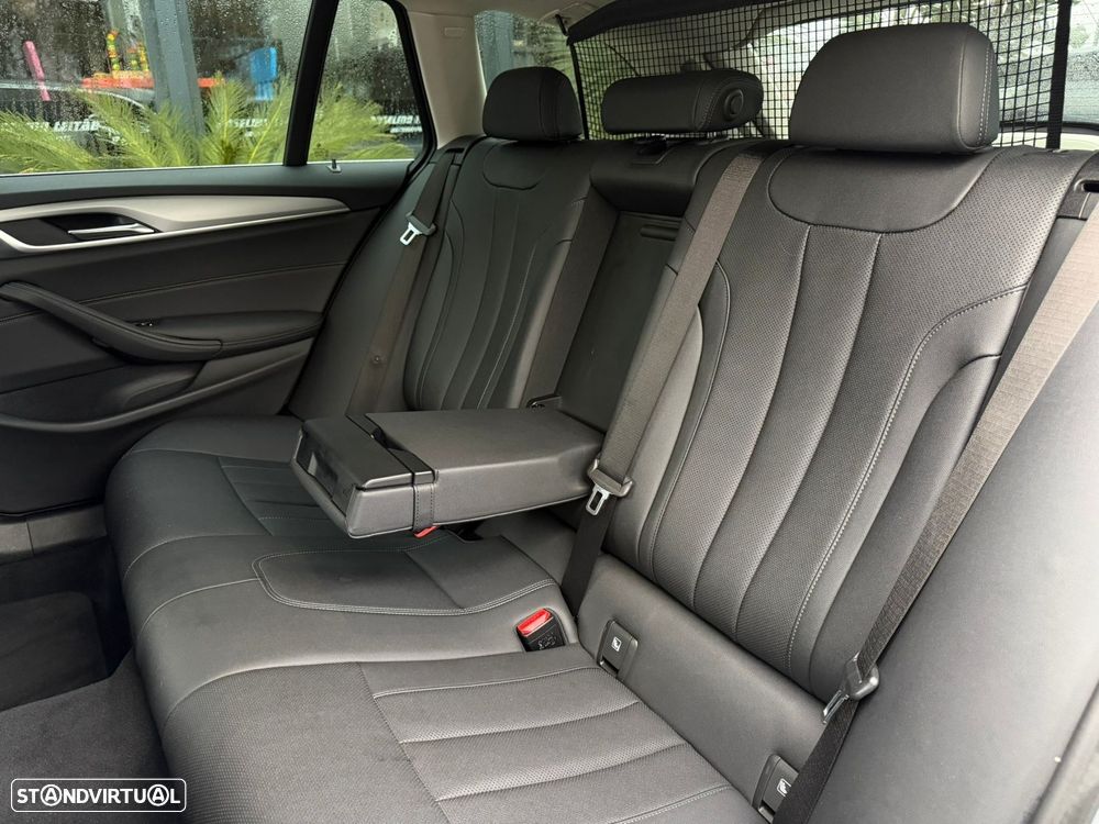 BMW 520 d Auto - 19
