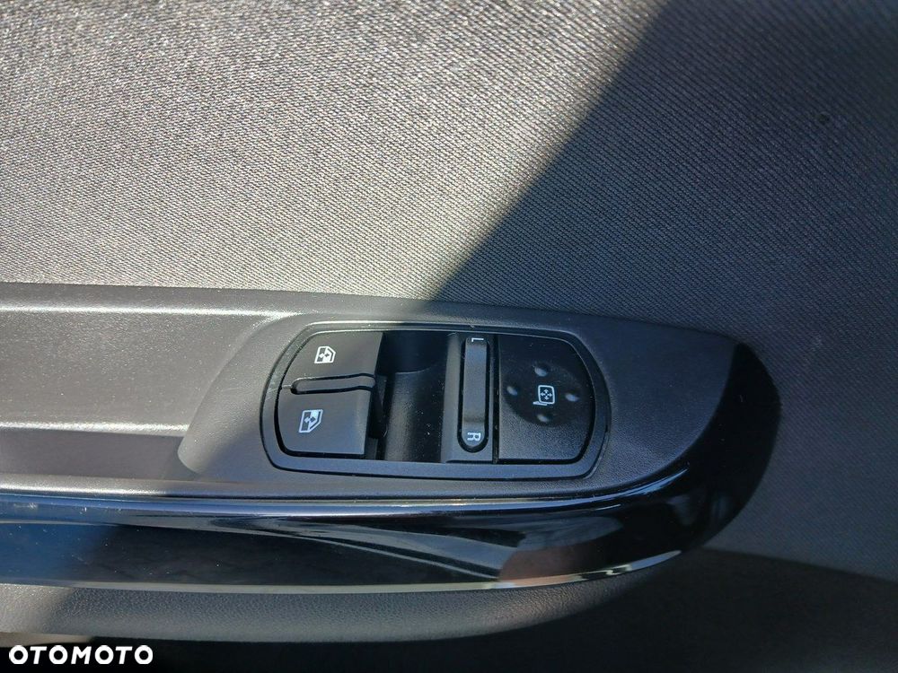 Opel Corsa - 18