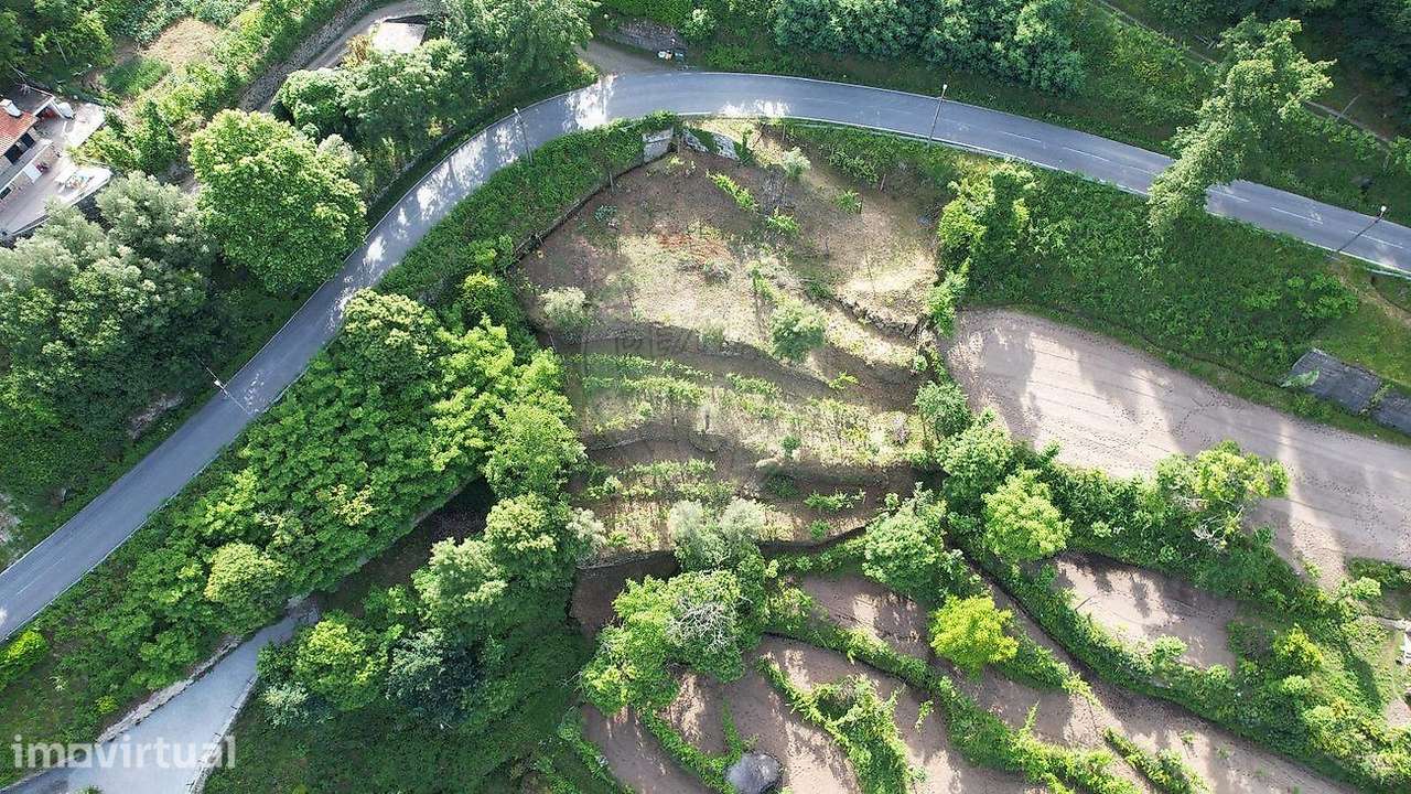 Terreno  para venda - Grande imagem: 2/4