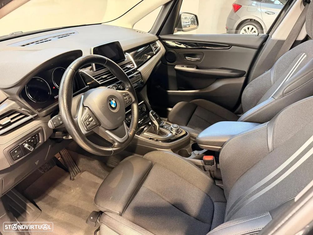 BMW 216 Active Tourer d Line Sport Auto — fotografia 27