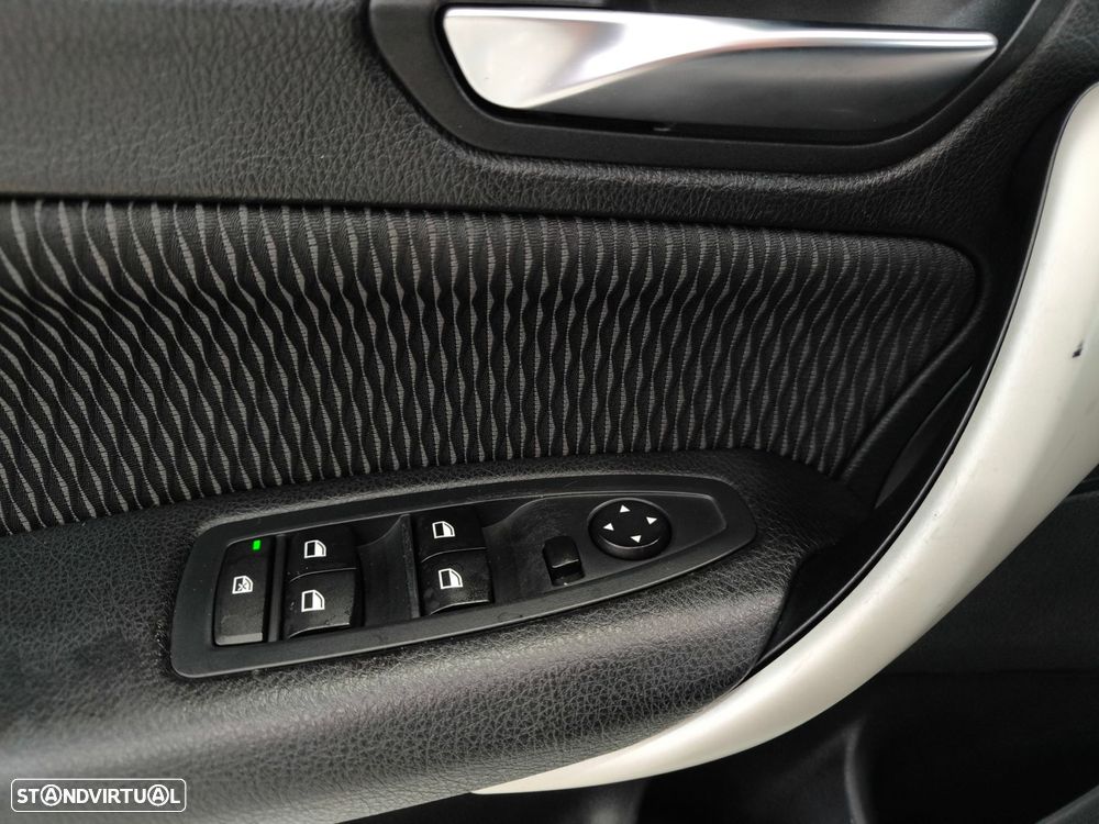 BMW 116 d EfficientDynamics - 18