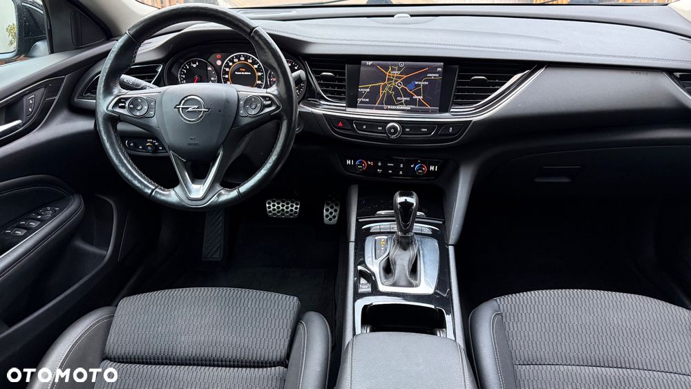 Opel Insignia - 6
